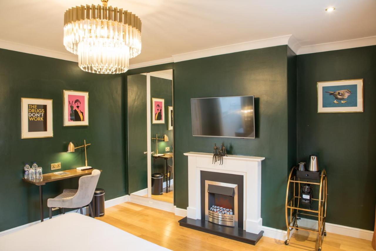The Eton Mess Boutique Guesthouse Екстериор снимка